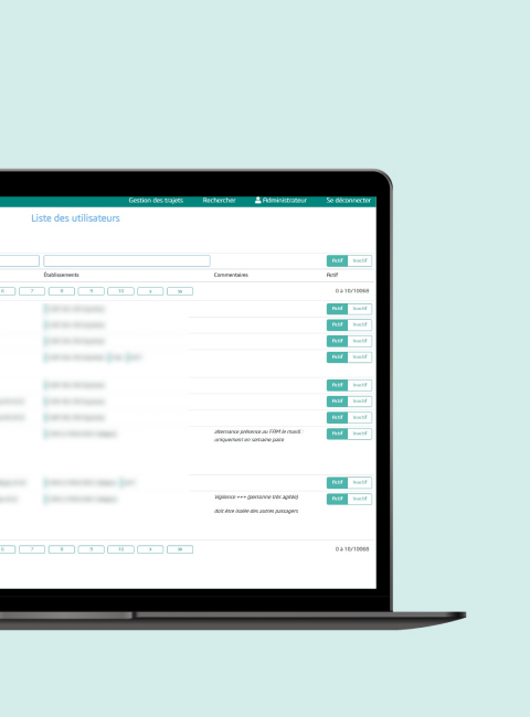 Plateforme numerique securisee gestion roles acces clients rapports exports kilometrage suivi usagers